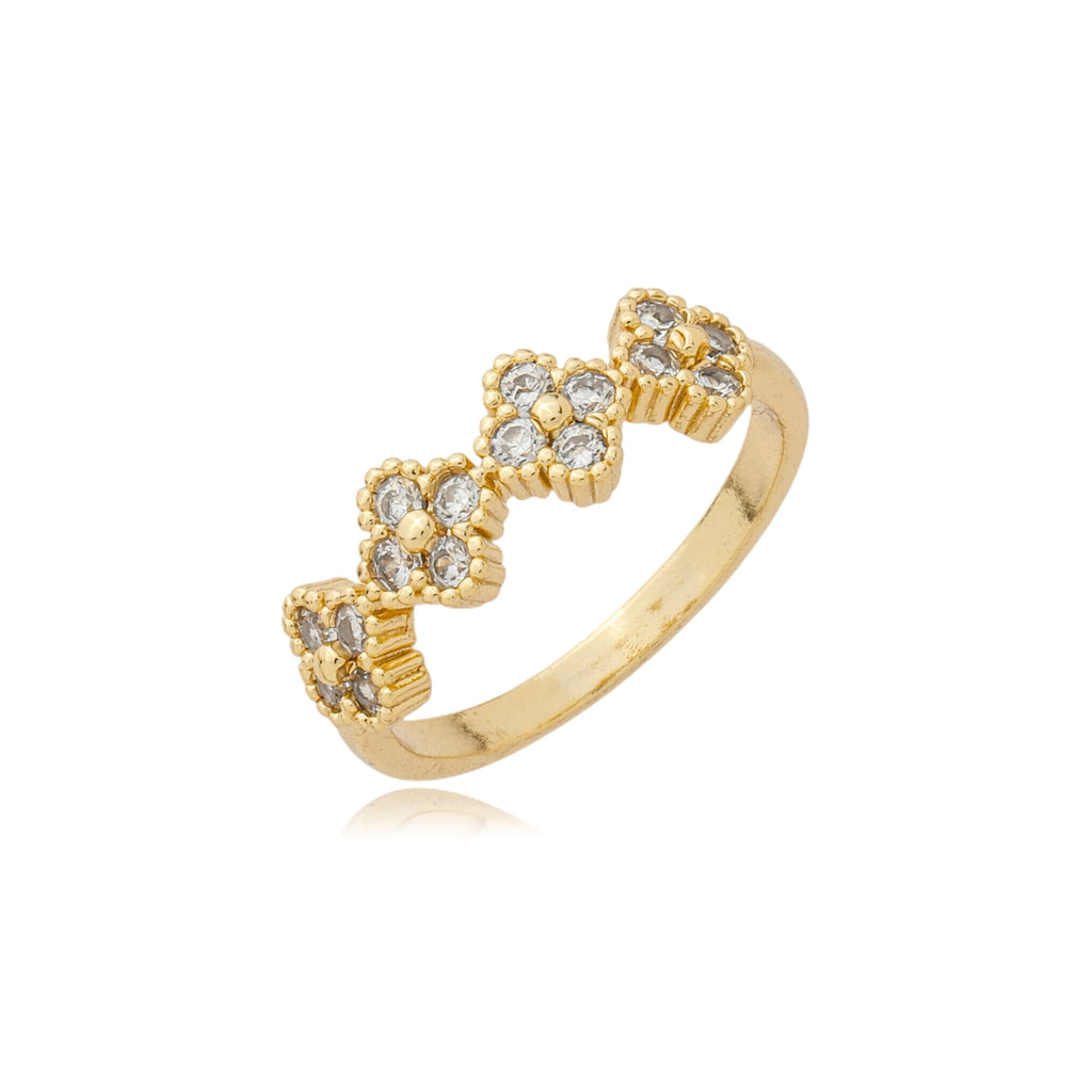 Anel trevo cravejado com zircônias banhado a ouro 18k