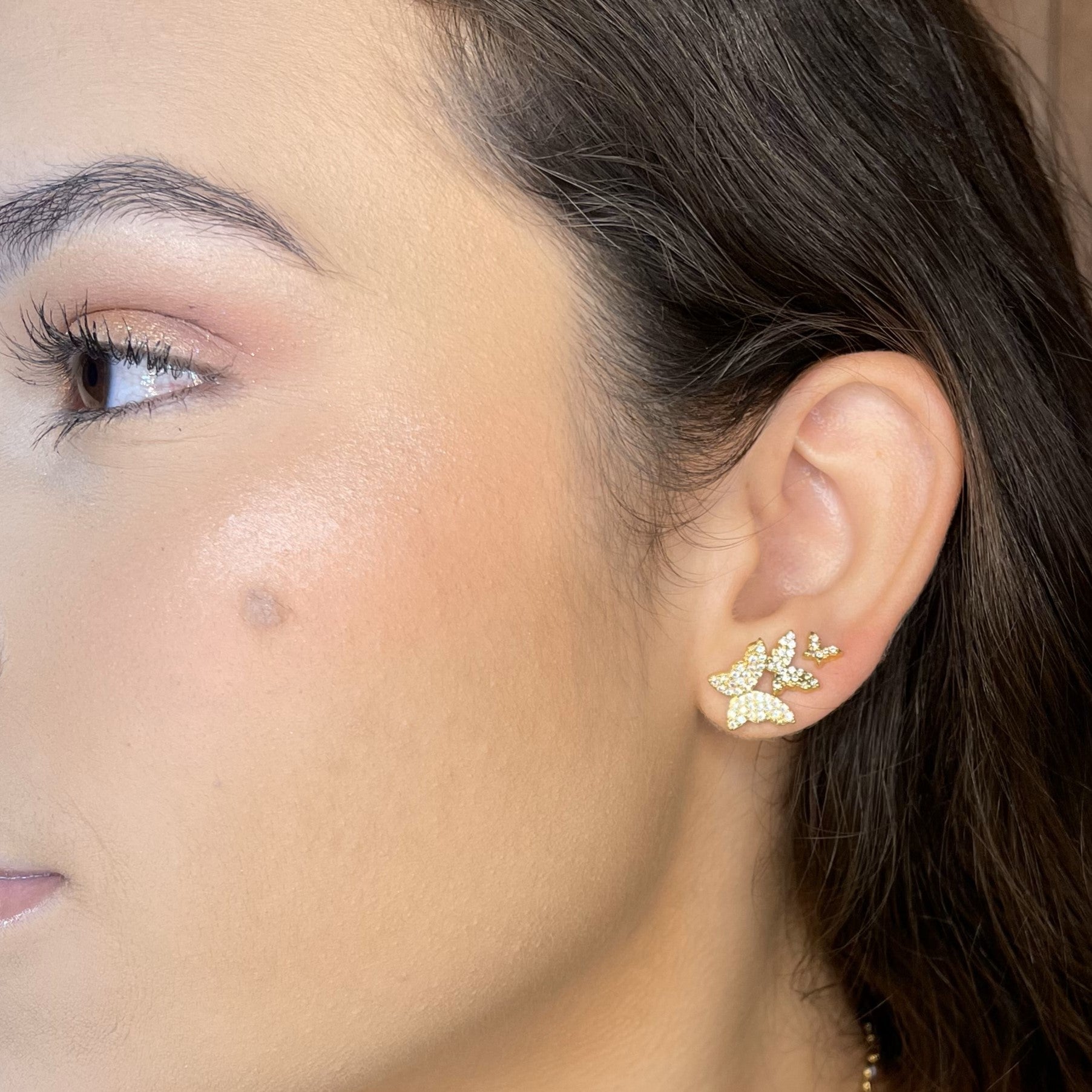 Brinco Trio de Borboletas Cravejada Banhado a Ouro 18k