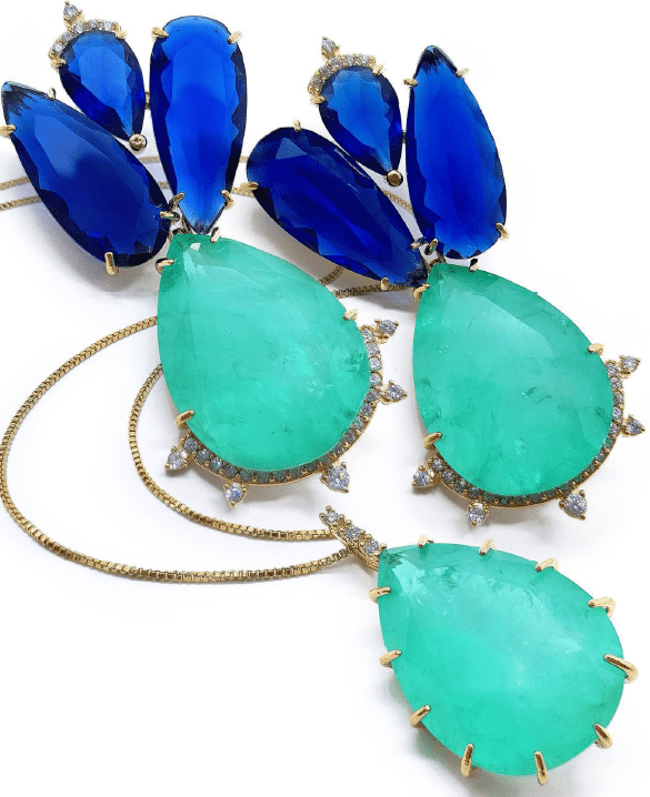 Conjunto de pedras fusion e naturais com microzircônias banhado a ouro 18k