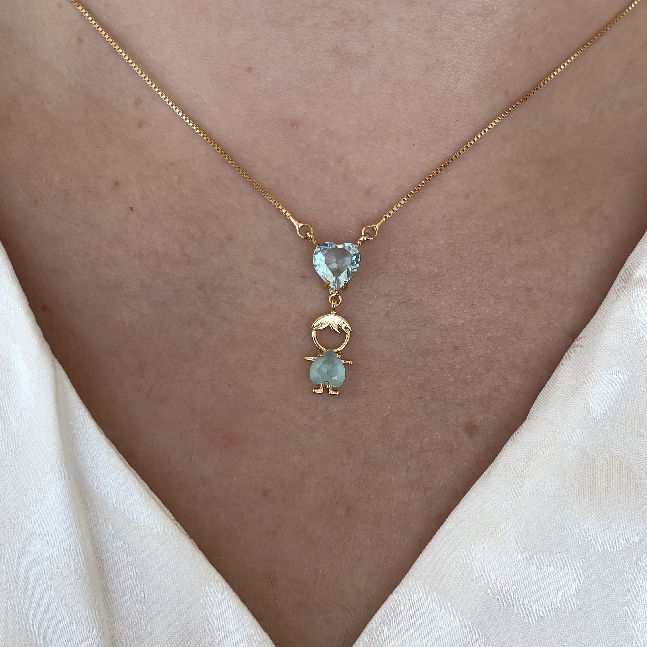 Colar 1 menino(a) coração fosco e cristal banhado a ouro 18k